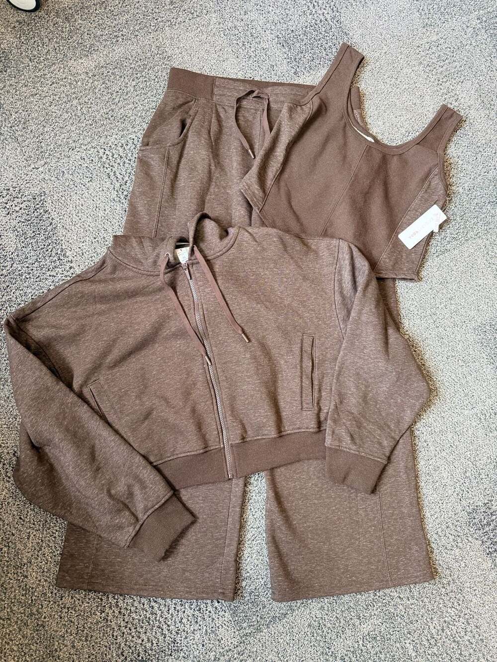 Yogalicious NWT 3-Piece Set: Cropped Jacket, Comfy Wide Leg Pant, & Cropped Tank